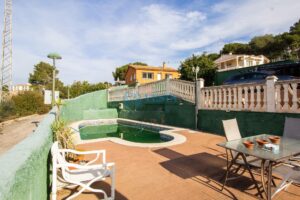 LUJO Y TRANQUILIDAD A 5 MIN DE LA PLAYA LARGA DE TARRAGONA
