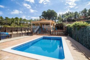 INCREÍBLE CHALET CON PISCINA EN AIGUAMURCIA