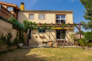 ESPACIO, LUZ Y CALIDAD DE VIDA EN CASTELLVELL DEL CAMP